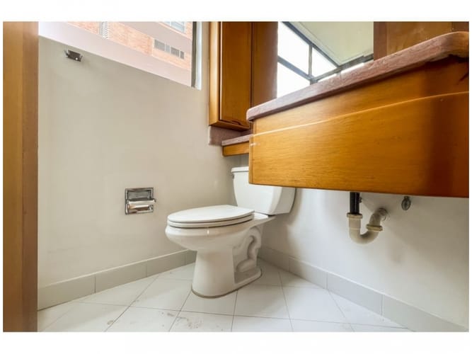 Apartaestudio en venta en El Castillo, Medellín, 180 m² · foto 21 de 24