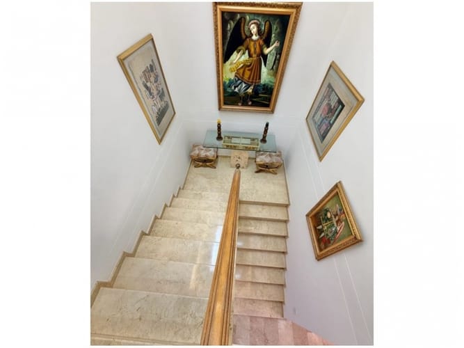 Casa de 4 alcobas en venta en El Poblado, Medellín, 265 m² · foto 15 de 23