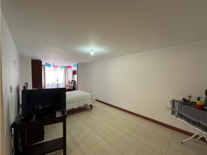 Casa de 7 alcobas en venta en Bonanza, Bogotá, 265 m² · foto 4 de 24