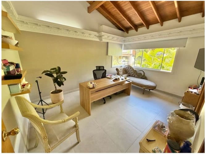 Casa de 4 alcobas en venta en El Poblado, Medellín, 265 m² · foto 18 de 23