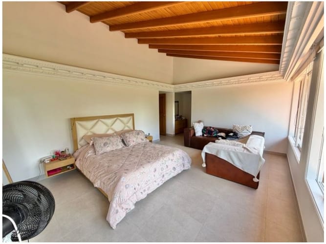 Casa de 4 alcobas en venta en El Poblado, Medellín, 265 m² · foto 20 de 23