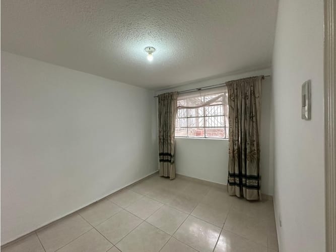 Casa de 7 alcobas en venta en Bonanza, Bogotá, 265 m² · foto 23 de 24