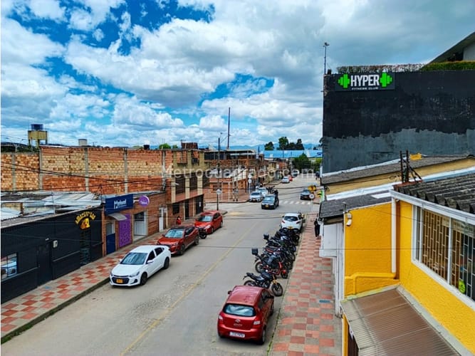 Casa de 4 alcobas en venta en Cartagenita, Mosquera, 580 m² · foto 23 de 24