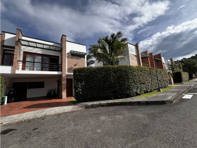 Casa de 3 alcobas en venta en El Carmen, El Retiro, 218 m² · foto 4 de 24