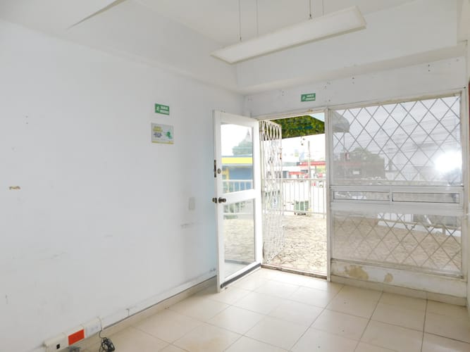 Local en venta en Alto Bosque, Cartagena, 73 m² · foto 4 de 15