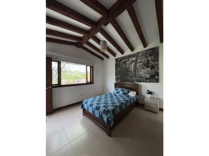 Casa de 3 alcobas en venta en El Carmen, El Retiro, 218 m² · foto 13 de 24