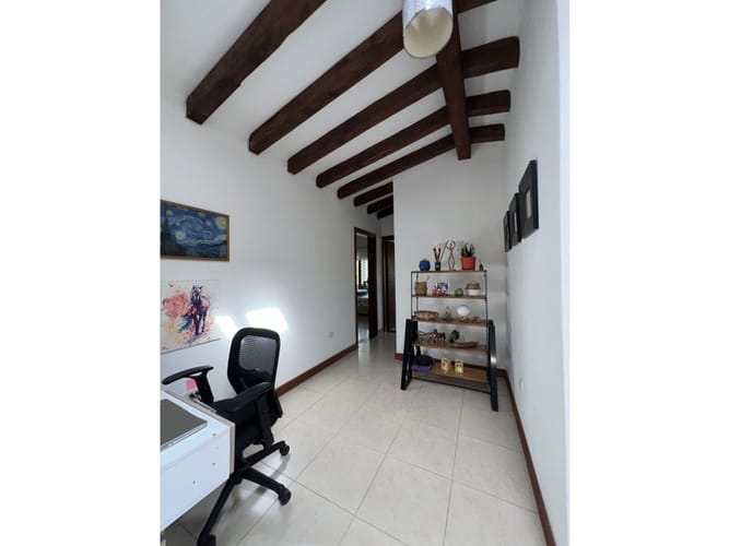 Casa de 3 alcobas en venta en El Carmen, El Retiro, 218 m² · foto 18 de 24