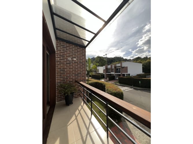 Casa de 3 alcobas en venta en El Carmen, El Retiro, 218 m² · foto 20 de 24