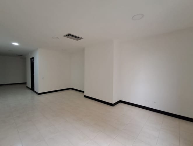 Oficina en arriendo en La Florida, Medellín, 48 m² · foto 3 de 8