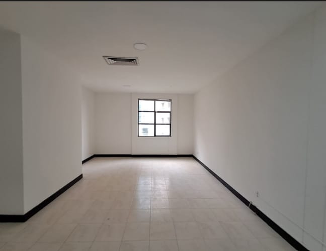 Oficina en arriendo en La Florida, Medellín, 48 m² · foto 6 de 8