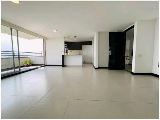 Apartamento de 3 alcobas en venta en La Mota, Medellín, 90 m² · foto 6 de 14