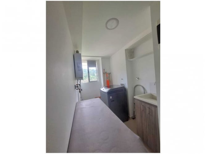Apartamento de 3 alcobas en venta en Mayorca, Sabaneta, 83 m² · foto 5 de 20