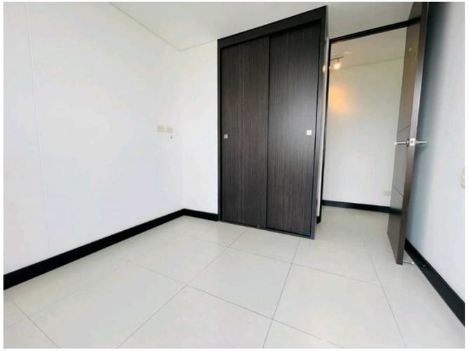 Apartamento de 3 alcobas en venta en La Mota, Medellín, 90 m² · foto 9 de 14