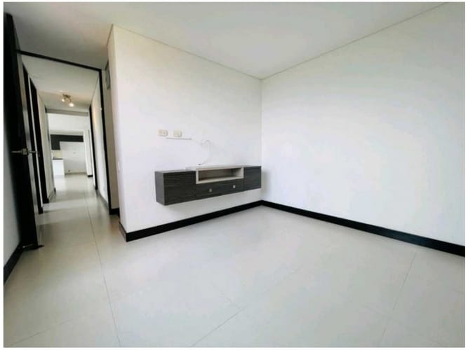 Apartamento de 3 alcobas en venta en La Mota, Medellín, 90 m² · foto 11 de 14