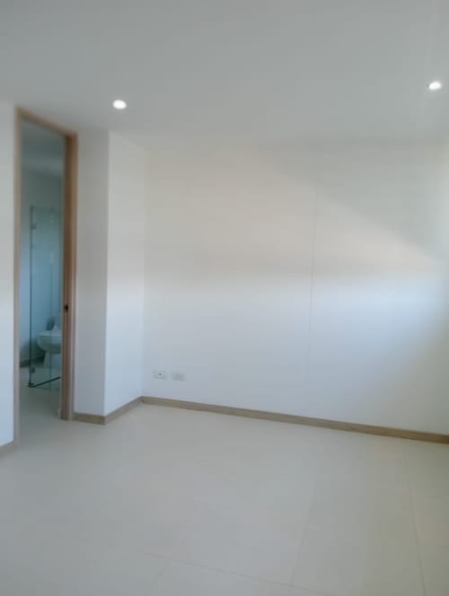 Apartamento de 3 alcobas en arriendo en El Porvenir, Rionegro, 120 m² · foto 12 de 24