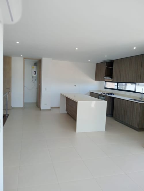 Apartamento de 3 alcobas en arriendo en El Porvenir, Rionegro, 120 m² · foto 3 de 24