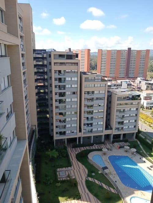 Apartamento de 3 alcobas en arriendo en El Porvenir, Rionegro, 120 m² · foto 8 de 24