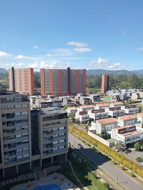 Apartamento de 3 alcobas en arriendo en El Porvenir, Rionegro, 120 m² · foto 10 de 24