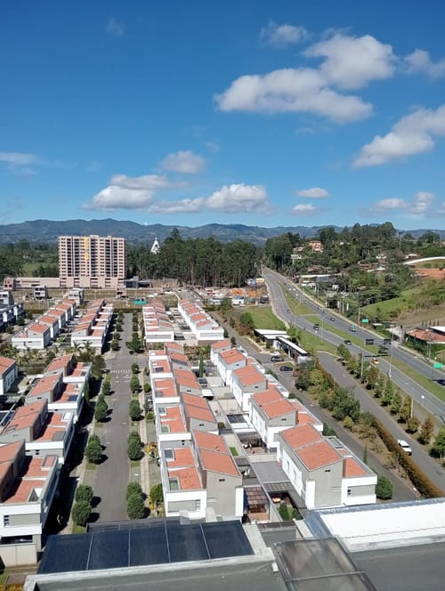 Apartamento de 3 alcobas en arriendo en El Porvenir, Rionegro, 120 m² · foto 11 de 24