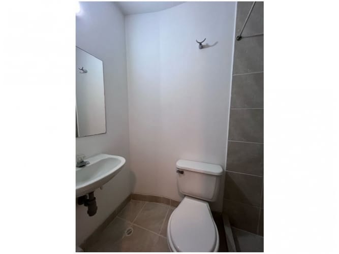 Apartamento de 3 alcobas en venta en El Tesoro, Medellín, 114 m² · foto 18 de 23