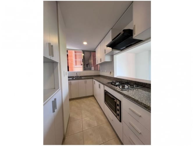 Apartamento de 3 alcobas en venta en El Tesoro, Medellín, 114 m² · foto 21 de 23