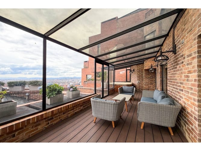 Apartamento de 4 alcobas en venta en Los Rosales, Bogotá, 454 m² · foto 22 de 24
