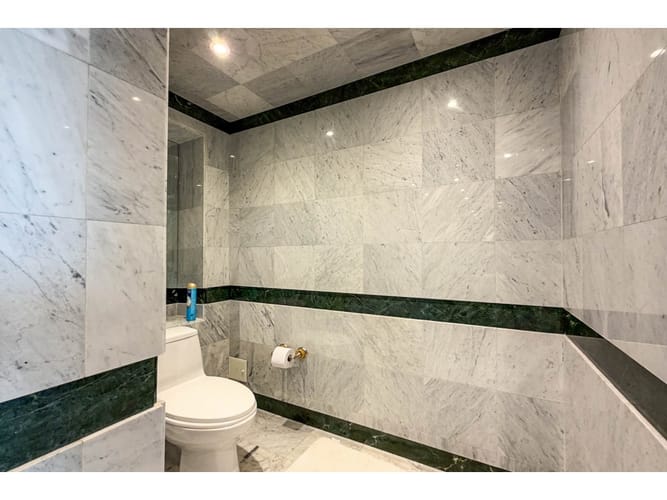 Apartamento de 4 alcobas en venta en Los Rosales, Bogotá, 454 m² · foto 24 de 24