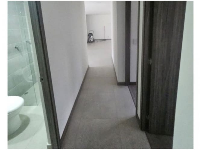 Apartamento de 3 alcobas en venta en Camino Verde, Envigado, 95 m² · foto 8 de 23