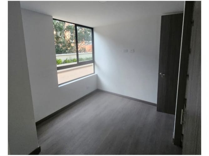 Apartamento de 3 alcobas en venta en Camino Verde, Envigado, 95 m² · foto 9 de 23