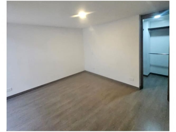 Apartamento de 3 alcobas en venta en Camino Verde, Envigado, 95 m² · foto 10 de 23