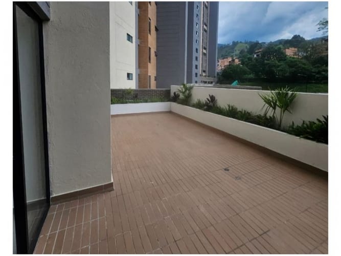 Apartamento de 3 alcobas en venta en Camino Verde, Envigado, 95 m² · foto 15 de 23
