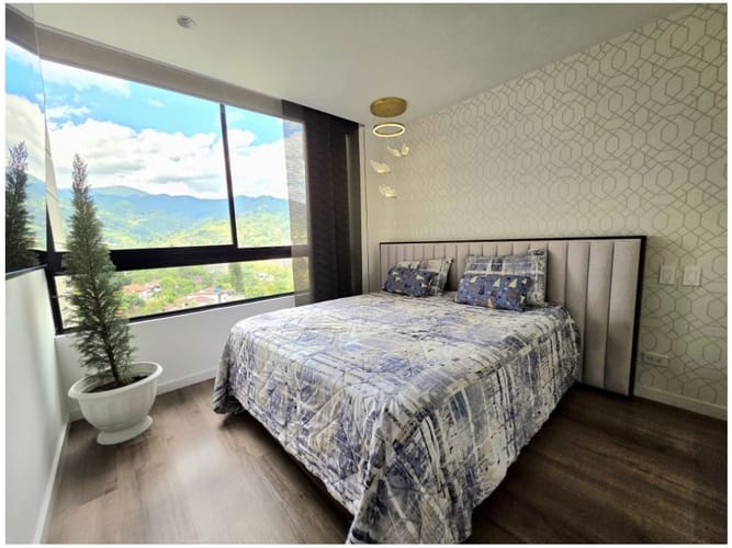 Apartamento de 3 alcobas en venta en Loma De Las Brujas, Envigado, 186 m² · foto 10 de 14