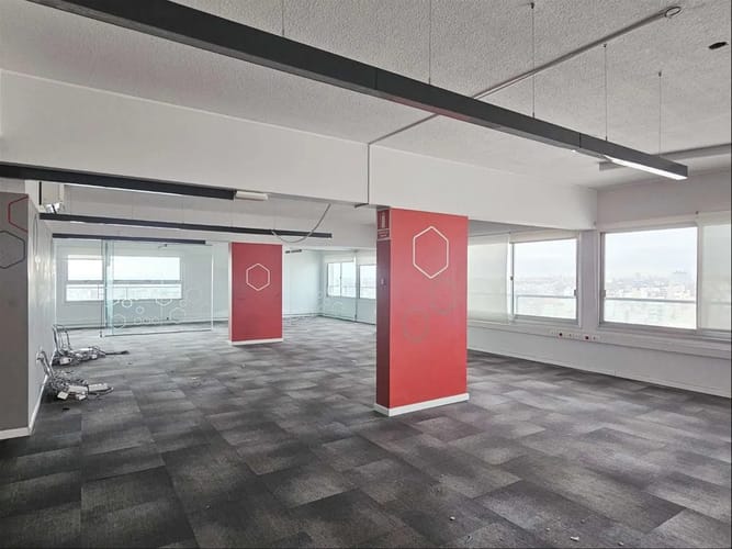 Oficina En El Centro - Alquiler - Pisos En Edificio De Categoria - Torre De Los Profesionales - Vista Espectacular · Foto 5