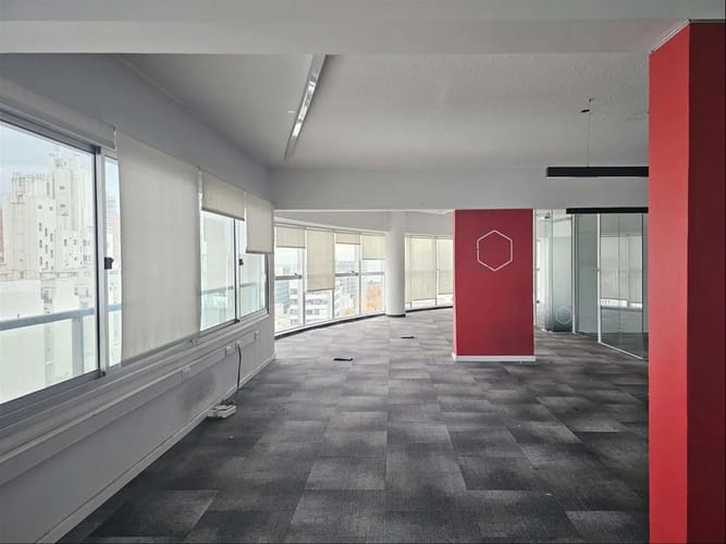 Oficina En El Centro - Alquiler - Pisos En Edificio De Categoria - Torre De Los Profesionales - Vista Espectacular · Foto 7