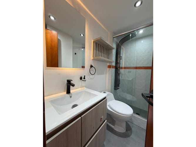 Apartamento de 3 alcobas en venta en Cedritos, Bogotá, 91 m² · foto 12 de 20