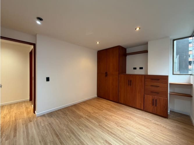 Apartamento de 3 alcobas en venta en Cedritos, Bogotá, 91 m² · foto 18 de 20