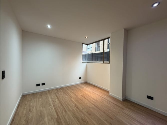 Apartamento de 3 alcobas en venta en Cedritos, Bogotá, 91 m² · foto 19 de 20