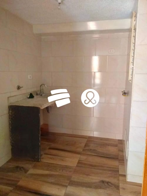 Apartamento de 3 alcobas en venta en Eduardo Puyana, Soacha, 55 m² · foto 4 de 9