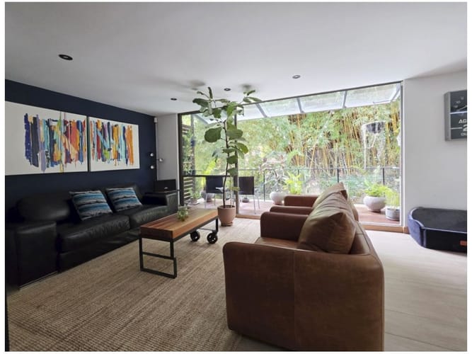 Casa de 3 alcobas en venta en Loma Del Chocho, Envigado, 330 m² · foto 4 de 24