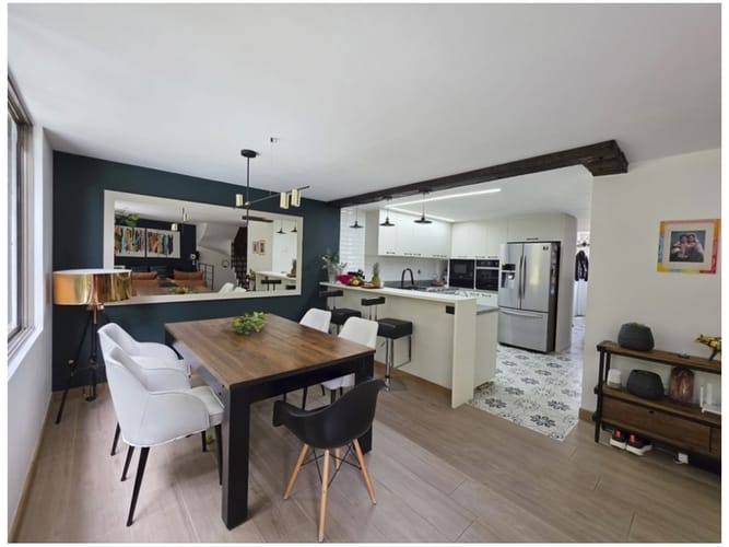 Casa de 3 alcobas en venta en Loma Del Chocho, Envigado, 330 m² · foto 7 de 24