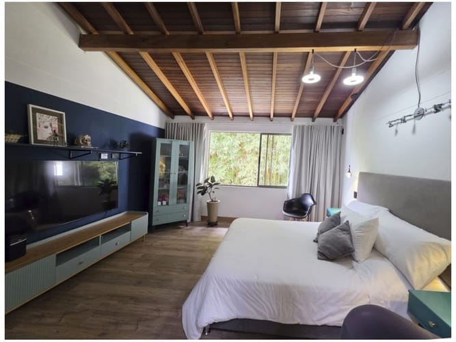 Casa de 3 alcobas en venta en Loma Del Chocho, Envigado, 330 m² · foto 18 de 24