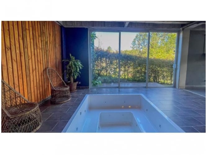 Apartaestudio en venta en Carrizales, Envigado, 1095 m² · foto 6 de 16