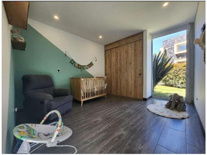 Apartaestudio en venta en Carrizales, Envigado, 1095 m² · foto 15 de 16