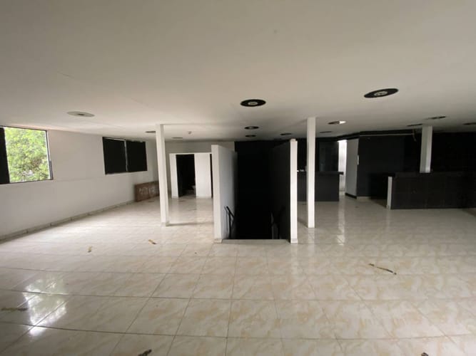 Local en arriendo en El Estadio, Neiva, 237 m² · foto 10 de 24