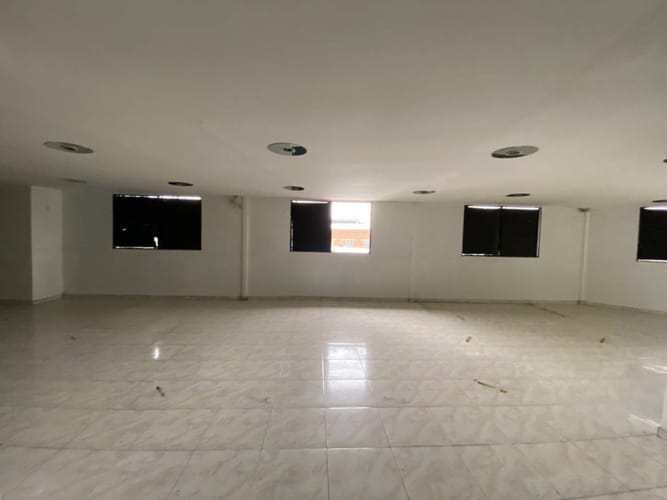 Local en arriendo en El Estadio, Neiva, 237 m² · foto 12 de 24