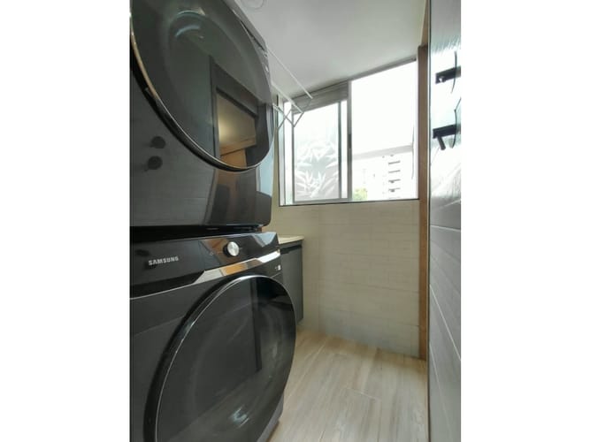 Apartamento de 4 alcobas en venta en Loma De Las Brujas, Envigado, 110 m² · foto 10 de 24