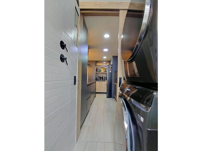 Apartamento de 4 alcobas en venta en Loma De Las Brujas, Envigado, 110 m² · foto 11 de 24