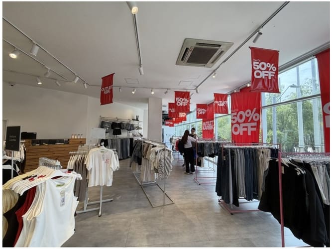 Local en venta en Villanueva, Medellín, 160 m² · foto 8 de 11
