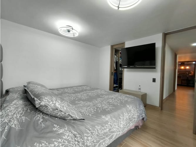 Apartamento de 4 alcobas en venta en Loma De Las Brujas, Envigado, 110 m² · foto 19 de 24