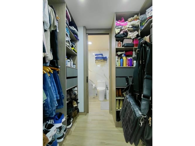 Apartamento de 4 alcobas en venta en Loma De Las Brujas, Envigado, 110 m² · foto 24 de 24